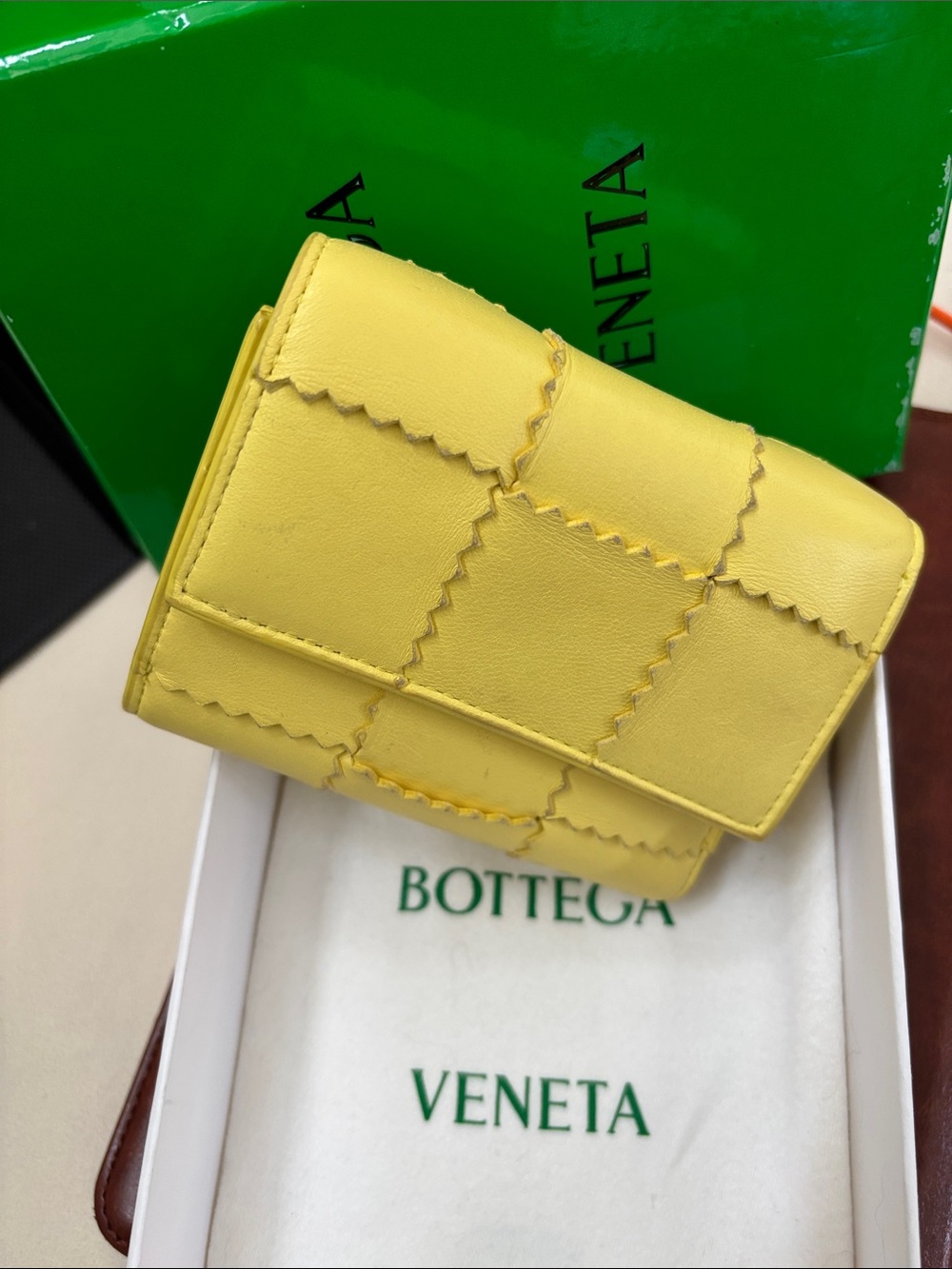 Bottega veneta wallet - please listen to the details during live show!